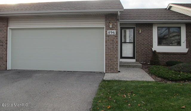 1st image of 896 Creekridge Dr