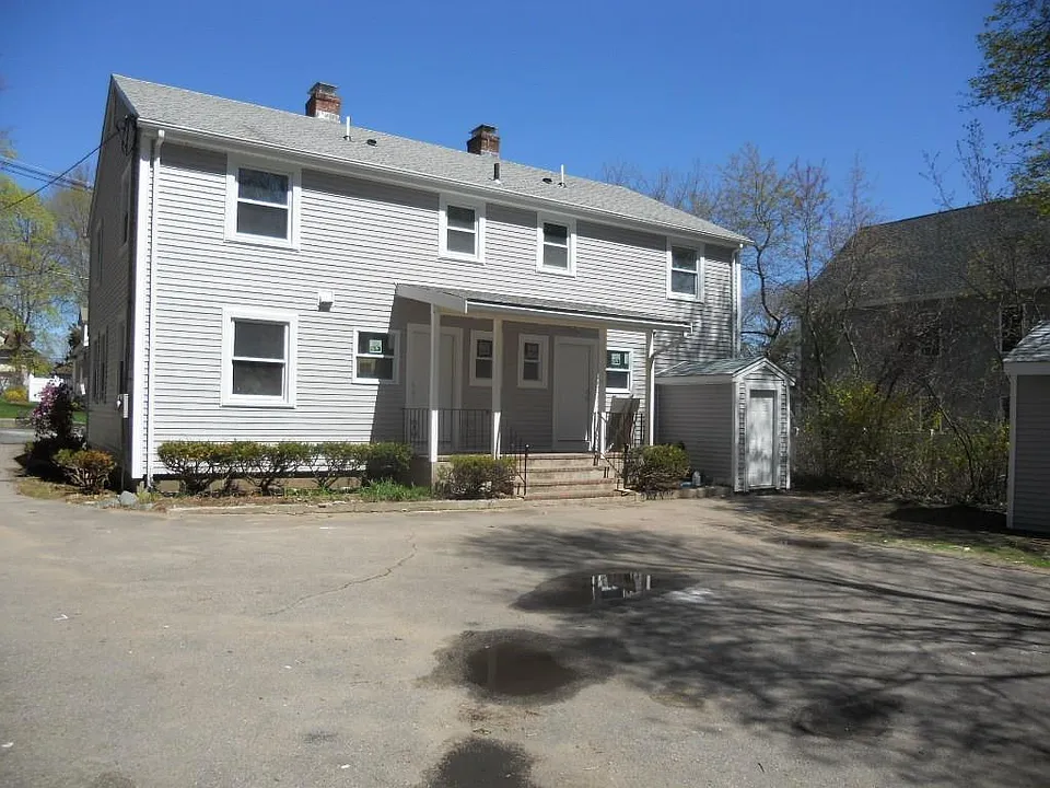 Building Photo 3
