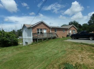 109 Allen Ln, Galax, VA 24333