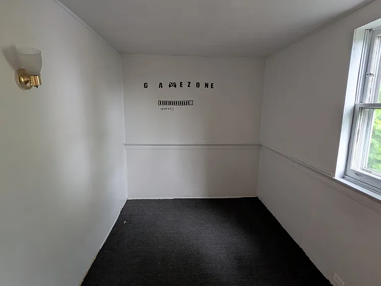 554 Woodlawn Ave #1 — Photo 10