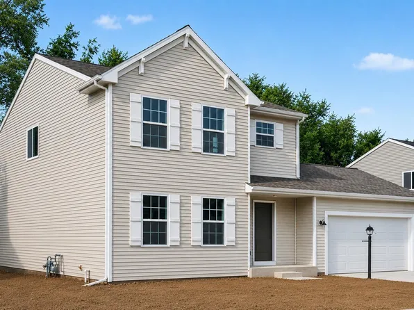 26876 McArthur Ct, South Bend, IN 46628