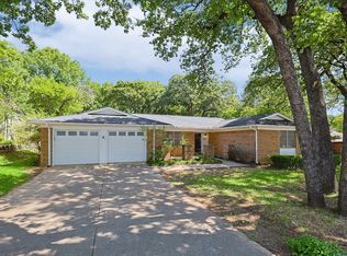 7441 Vanessa Dr, Fort Worth, TX 76112