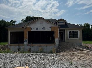 15108 Tillman Rd, Smithville, MO 64089