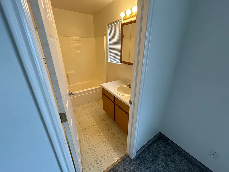 1469 N Cedar Blvd — Photo 6