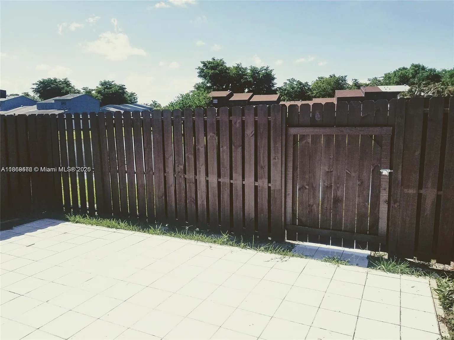 3 bed, 1040 sqft, $2,550 — Photo 4