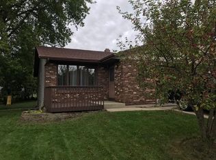 454 Princeton Ct, Elgin, IL 60123