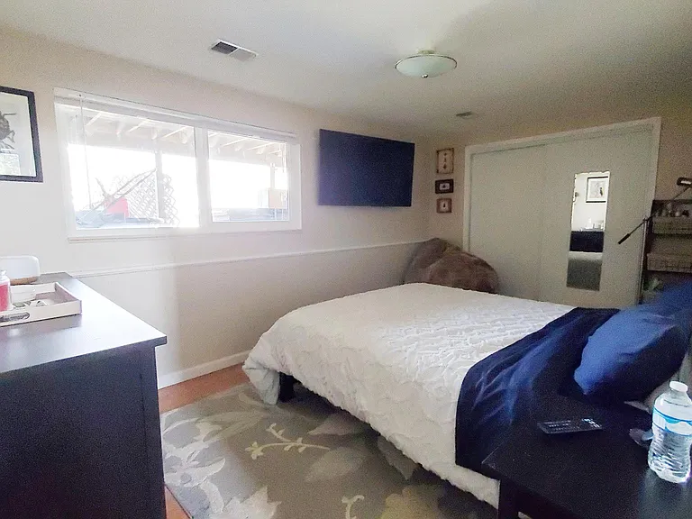 master bed is downstairs