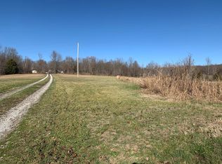 782 Carl Pharis Rd, Morgantown, KY 42261