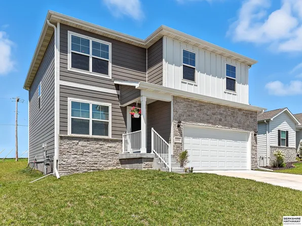11512 S 191st Ave, Gretna, NE 68028