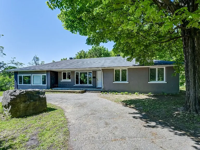 10 Cedar Rd — Photo 2