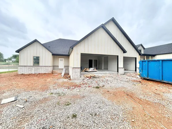 2221 Crane Ave, Pea Ridge, AR 72751