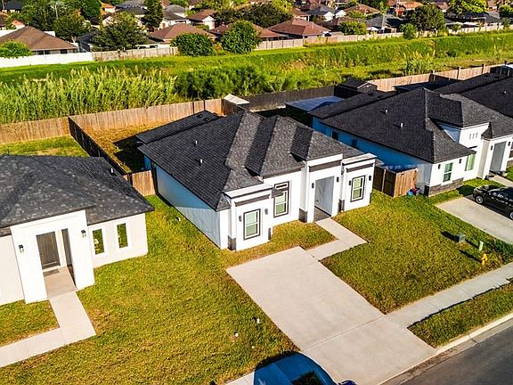 4th image of 430 Tamarindo Ln