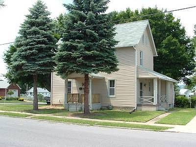 1st image of 423 E Mountain Ave