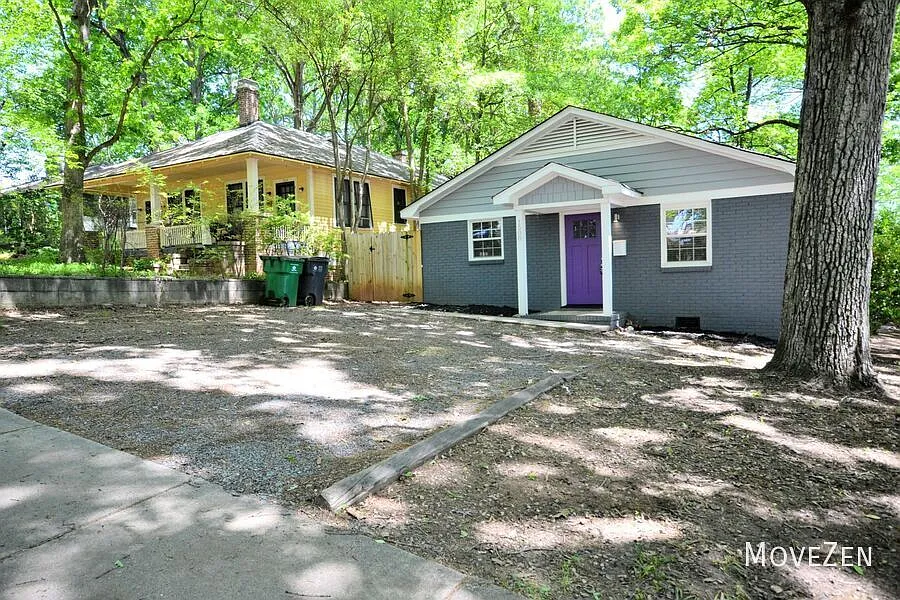 1500 Nassau Blvd Charlotte NC 28205 Live In The Heart Of Charlotte Seconds To Major Shopping/Dining — Photo 2