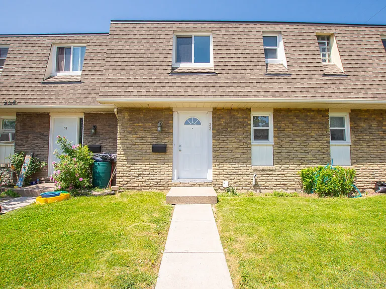 131 Rockwood Ave #33 — Photo 18