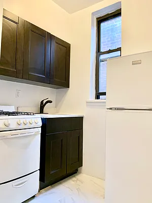 Rented by Living New York | media 12