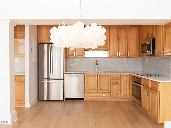 3rd image of 45 Ocean Avenue #2B