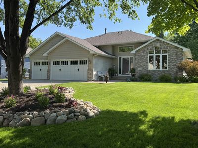 6513 Fawn Ln, Lino Lakes, MN, 55014