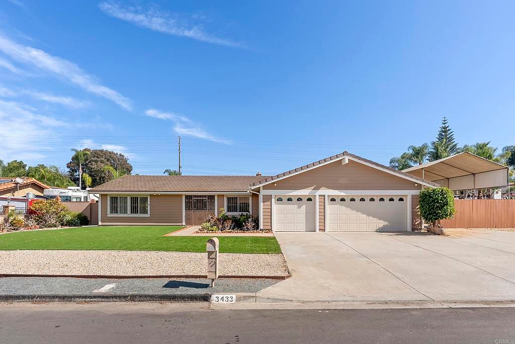 v vページ 3433 Kennelworth Ln, Bonita, CA 91902 | Zillow