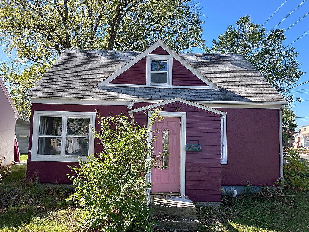 725 8th St N, Wahpeton, ND 58075 Zillow