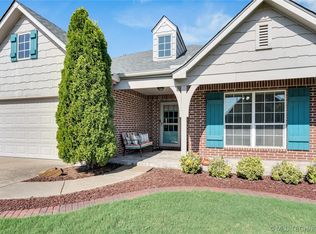 13606 S Owasso Pl, Glenpool, OK 74033