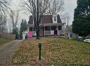 610 Bay Ln, Clarksville, TN 37042