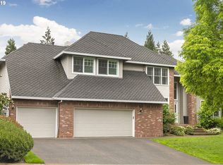 22620 Ponderay Dr, West Linn, OR