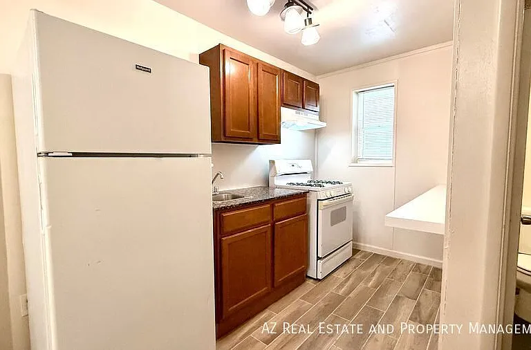 829 N 4th Ave #20 — Photo 12
