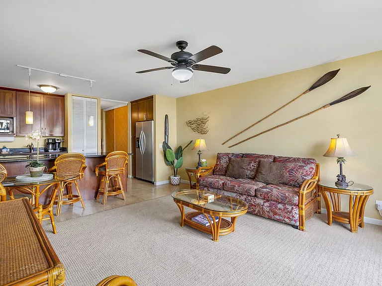 S Kihei Rd — Photo 15