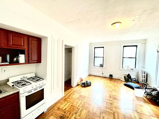 Rented by Pear NYC LLC | media 17