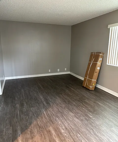 Westbay Apartments — Photo 16
