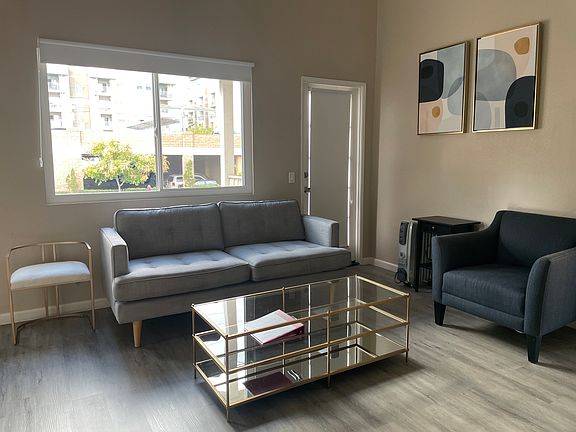 2nd image of 3935 32nd St APT 4