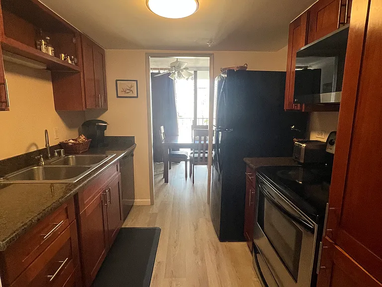 250 Ohua Ave #12C — Photo 24