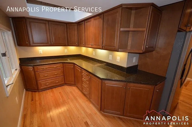 2976 poplar trail — Photo 3