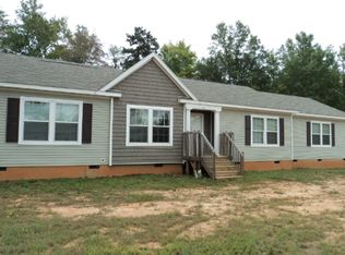 336 Fortenberry Rd, Woodruff, SC 29388