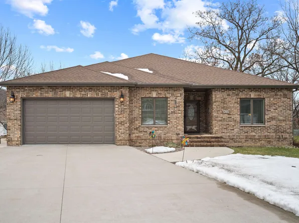 410 Bushnell St, Marquette, IA 52158