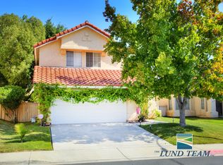 1548 Promontory Ridge Way, Vista, CA 92081