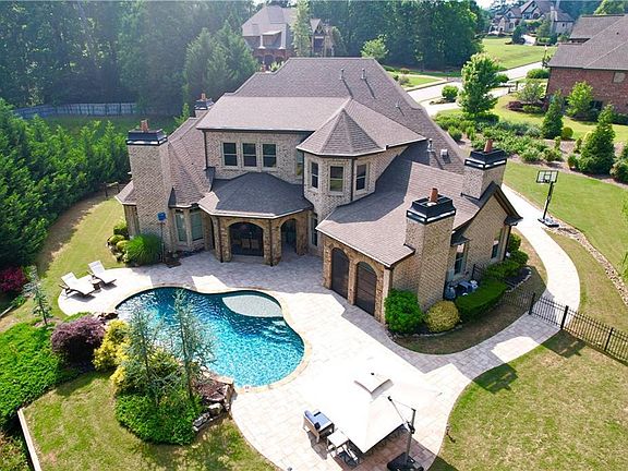 4th image of 2817 Annesley Mae Ct