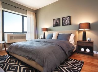 2638 21st St APT 4D, Astoria, NY 11102