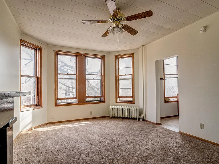 409 Ashland Ave #5 — Photo 4