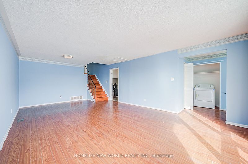 Toronto House for rent - 3 Bedrooms — photo 10