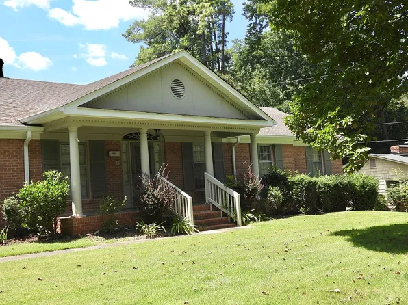 103 Pinetree Cir, Spartanburg, SC 29307