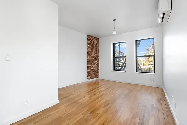 Rented by Corcoran | media 11