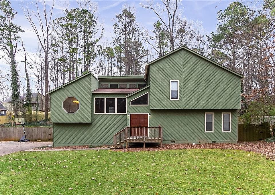 1st image of 4650 Mossburg Ct NE