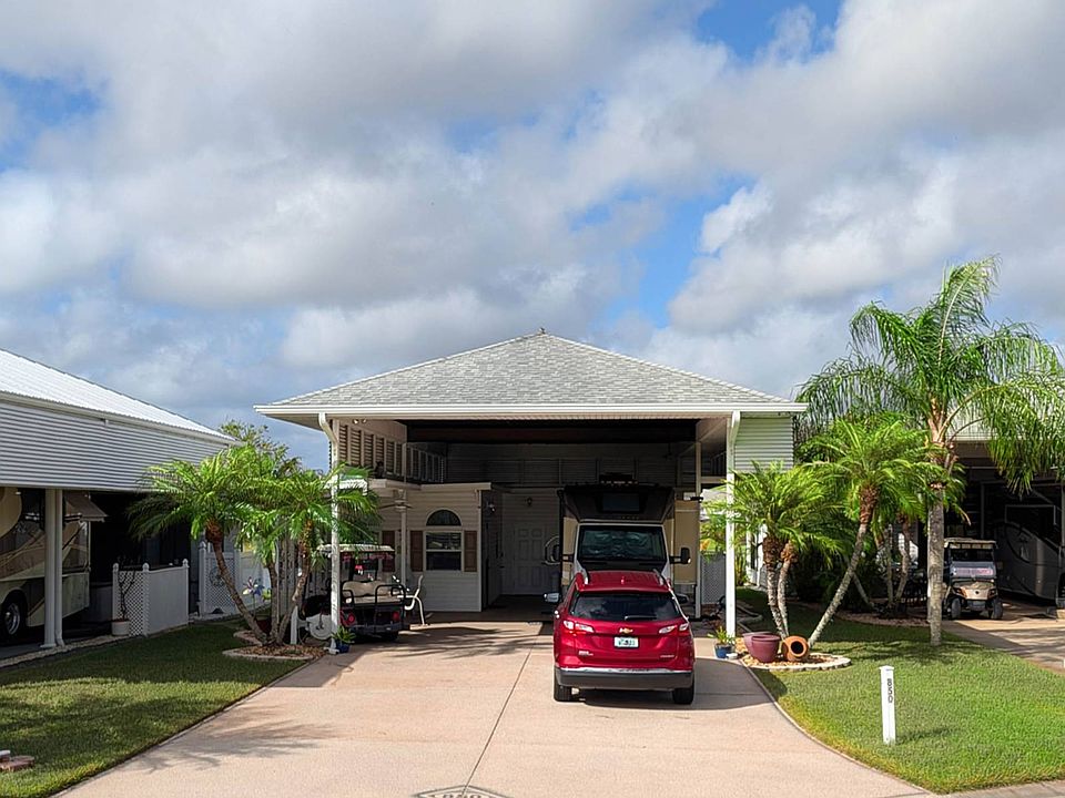 1st image of 850 Plantation Dr