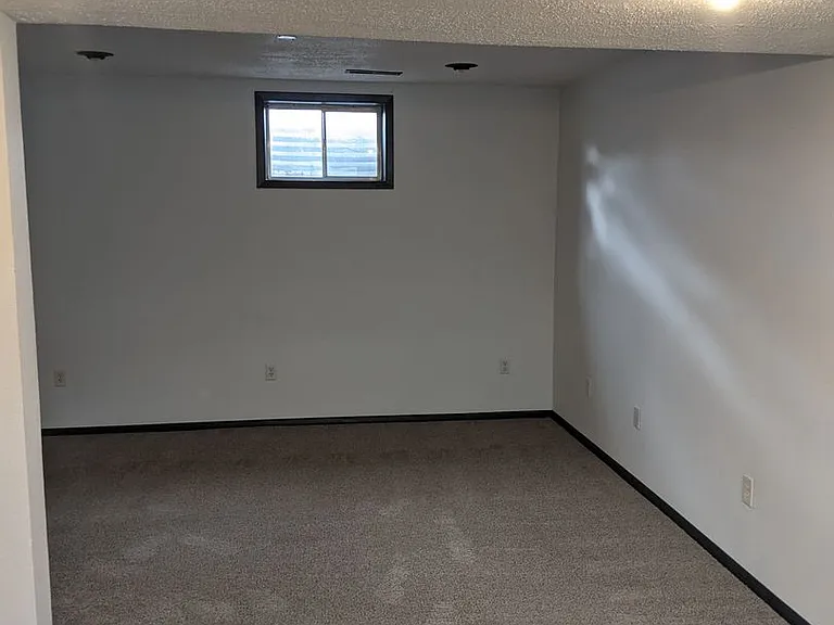 750 Packer Pl — Photo 12
