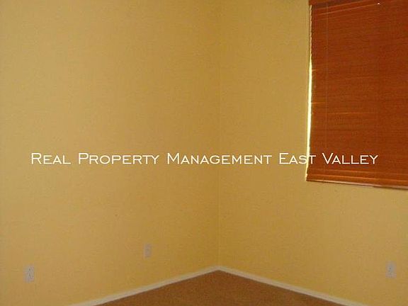 5th image of 1315 E Weatherby Way