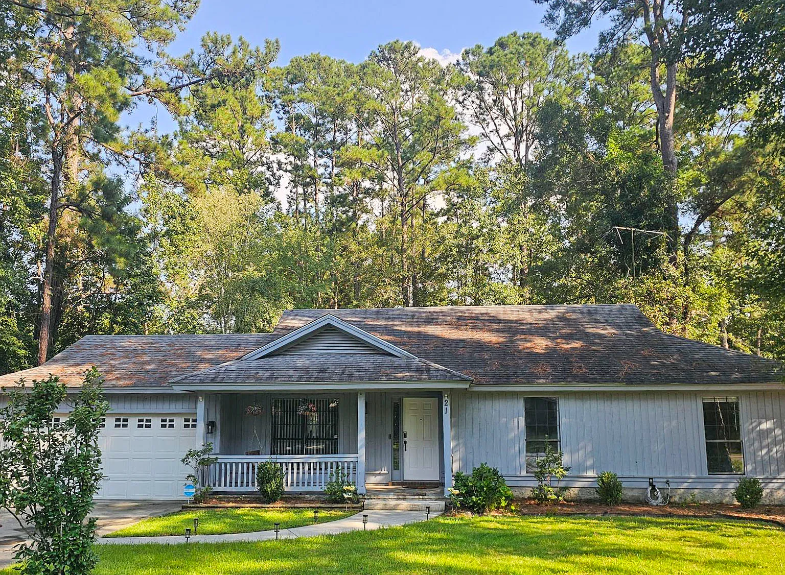 3 bed, 1619 sqft, $2,700 — Photo 1