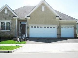 5931 Tournament Dr, Westerville, OH 43082