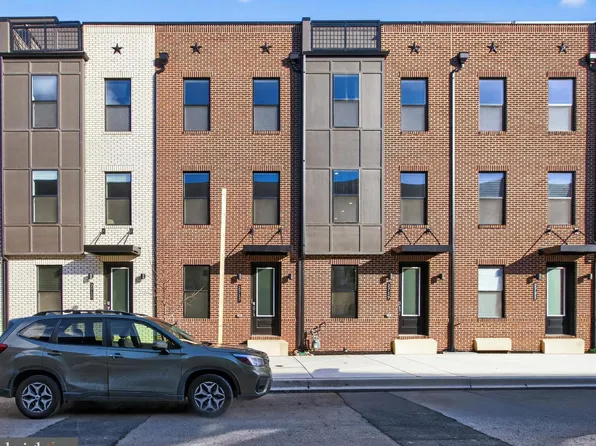 2717 Light St, Baltimore, MD 21230